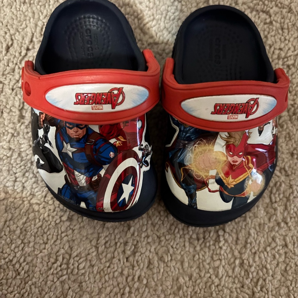 Marvel Superhero Kids Slippers - Red and Black